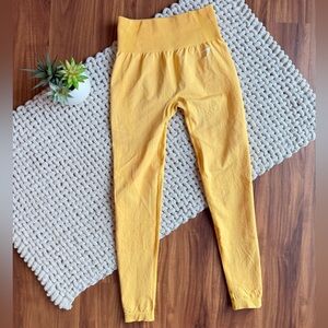 Gymshark | Women’s Vital Leggings in Yellow Marl | X-Small